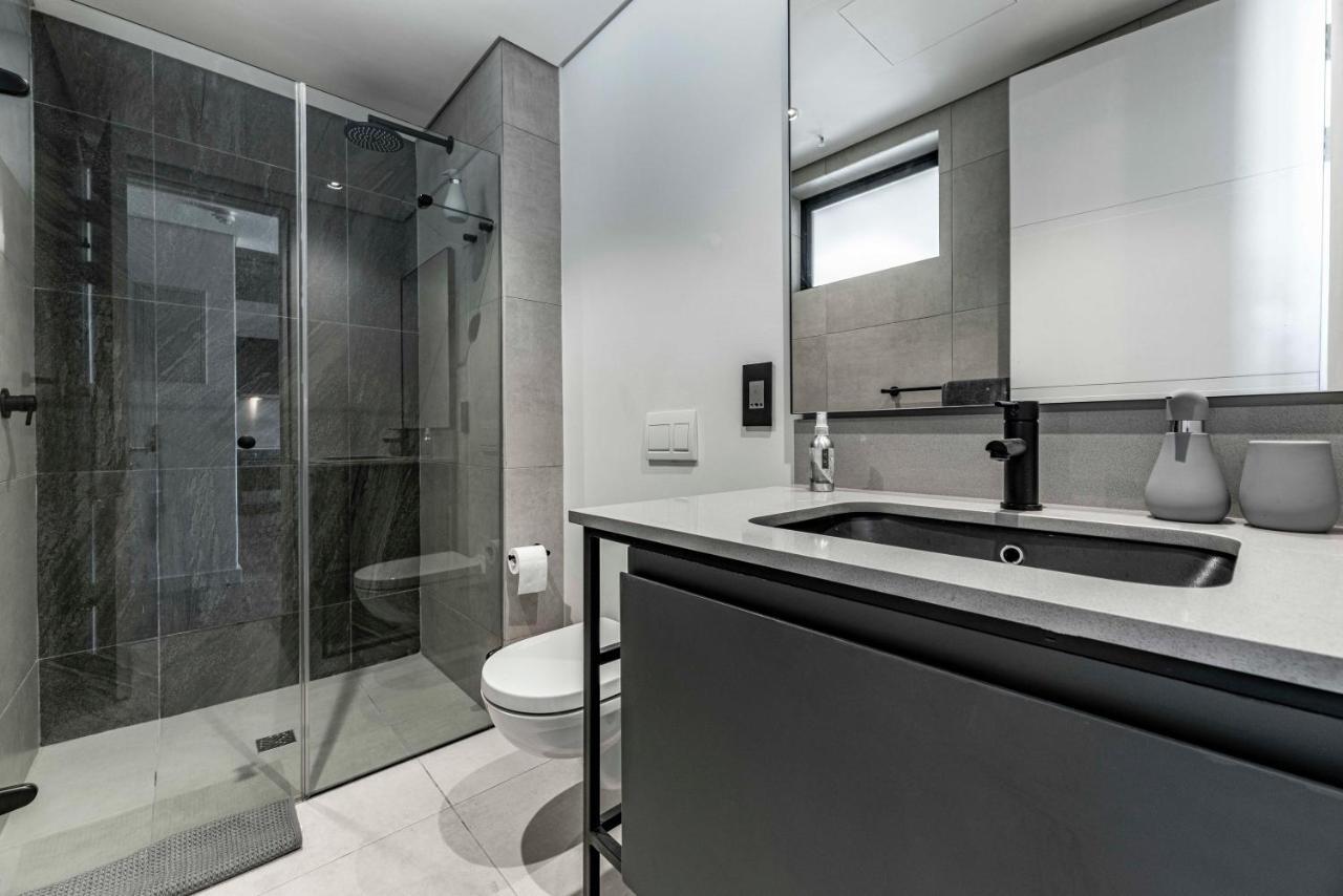 504 The Signature, De Waterkant Apartment *