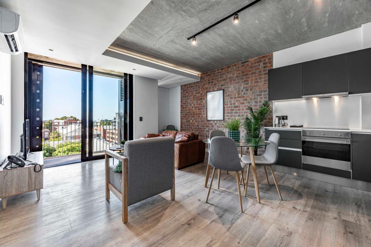 Apartment 504 The Signature, De Waterkant Cape Town